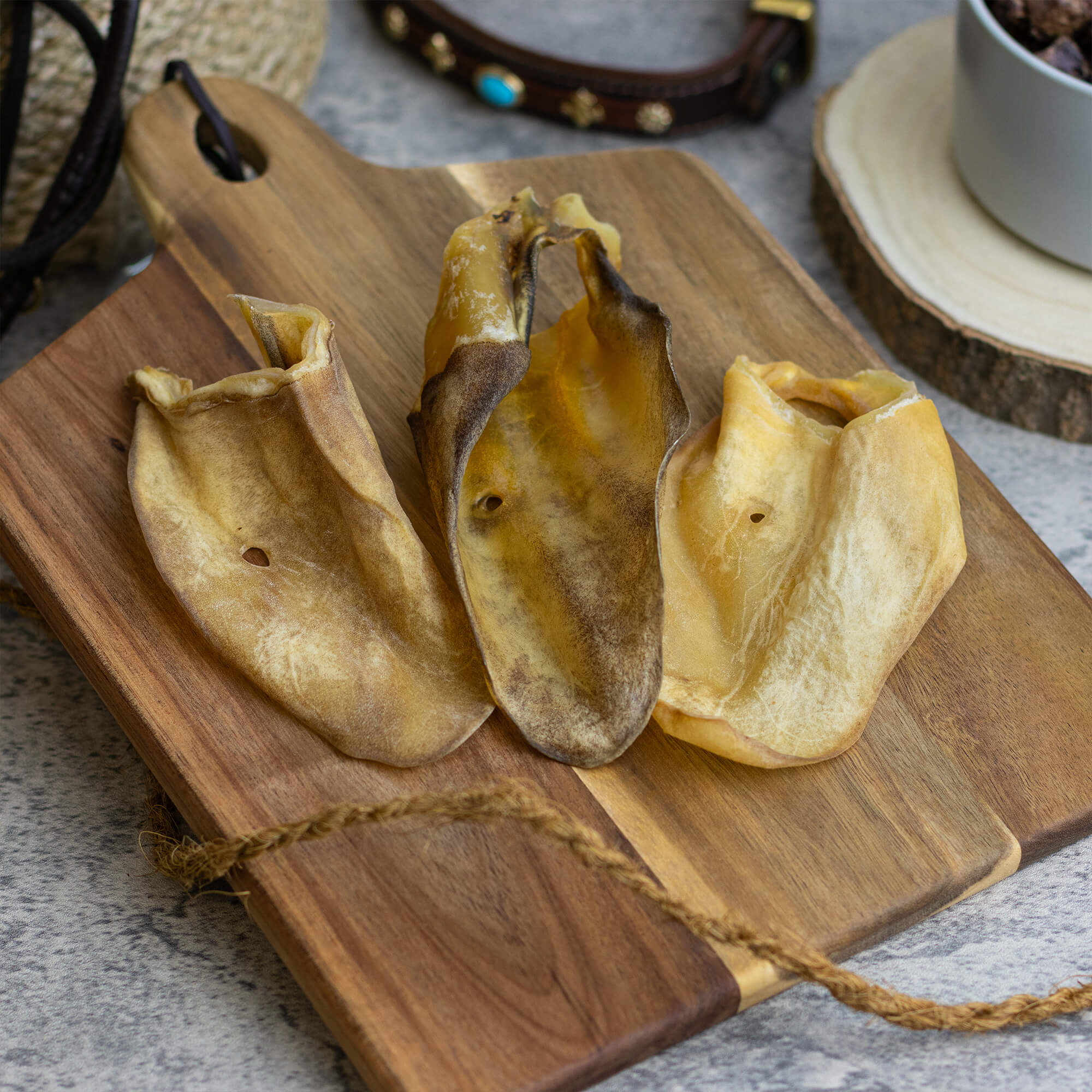 Rinderohren ohne Fell, getrocknet